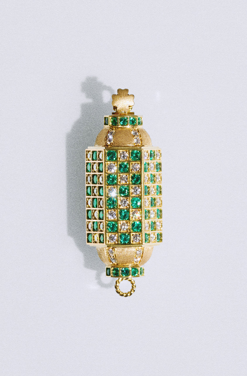 Lockets - Marie Lichtenberg