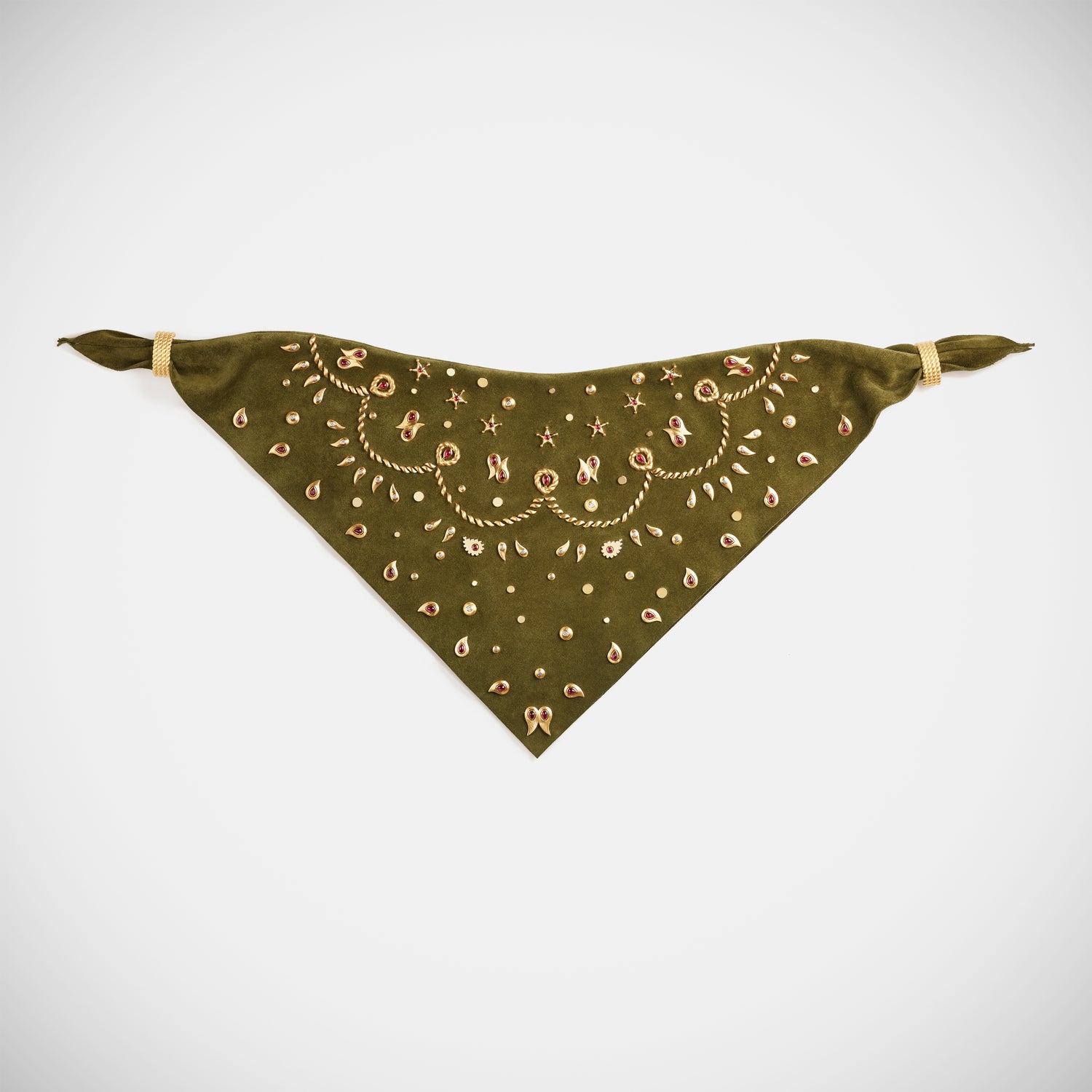 Marie Lichtenberg Staging Pendant Bandana