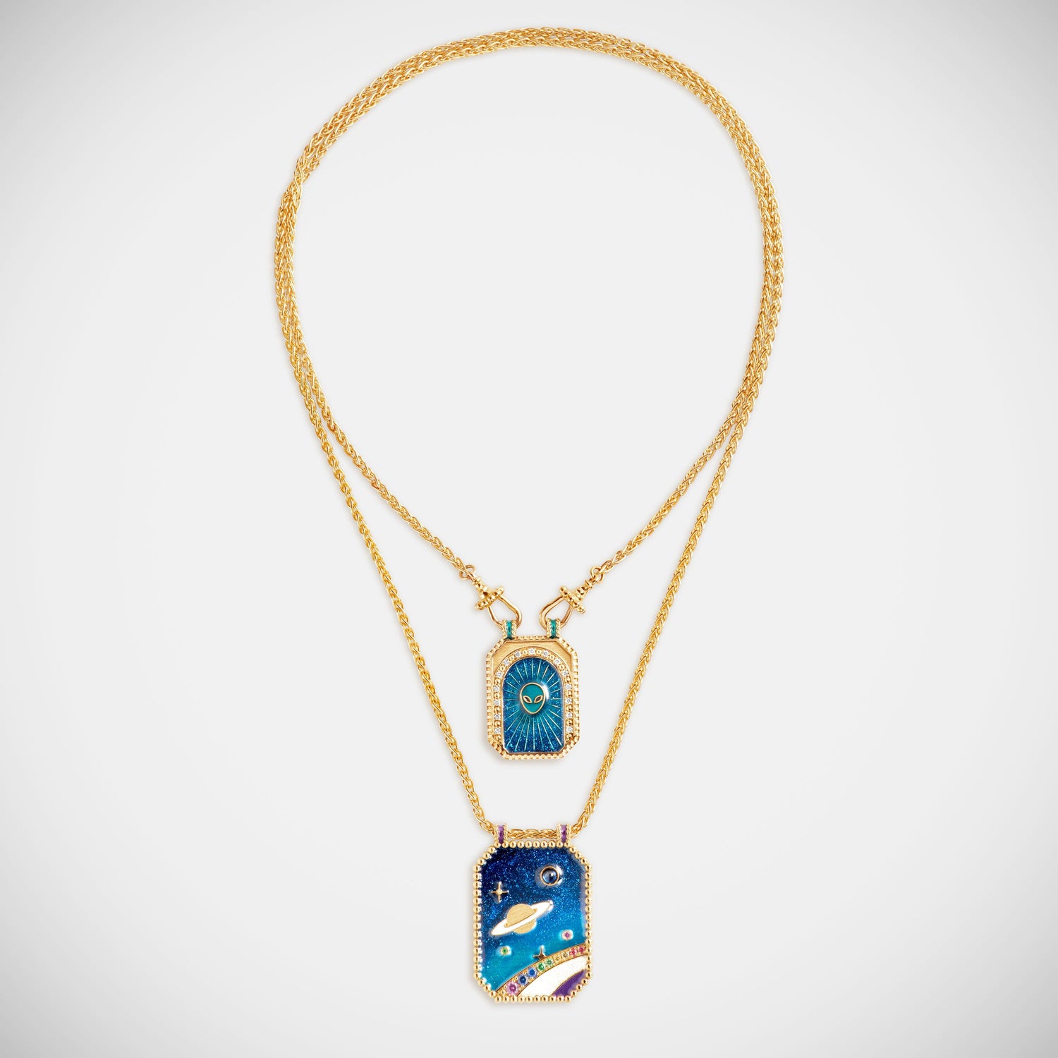 Marie Lichtenberg Staging Scapulaires Believe double scapular