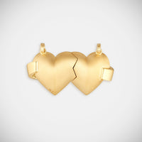 Marie Lichtenberg Staging Charm Best Friend charms on Gourmette Chains