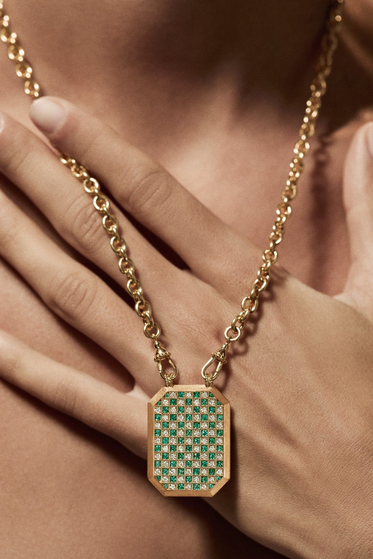 Marie Lichtenberg Staging Scapulaires Check Emerald Scapular on Rosa Classic Chain