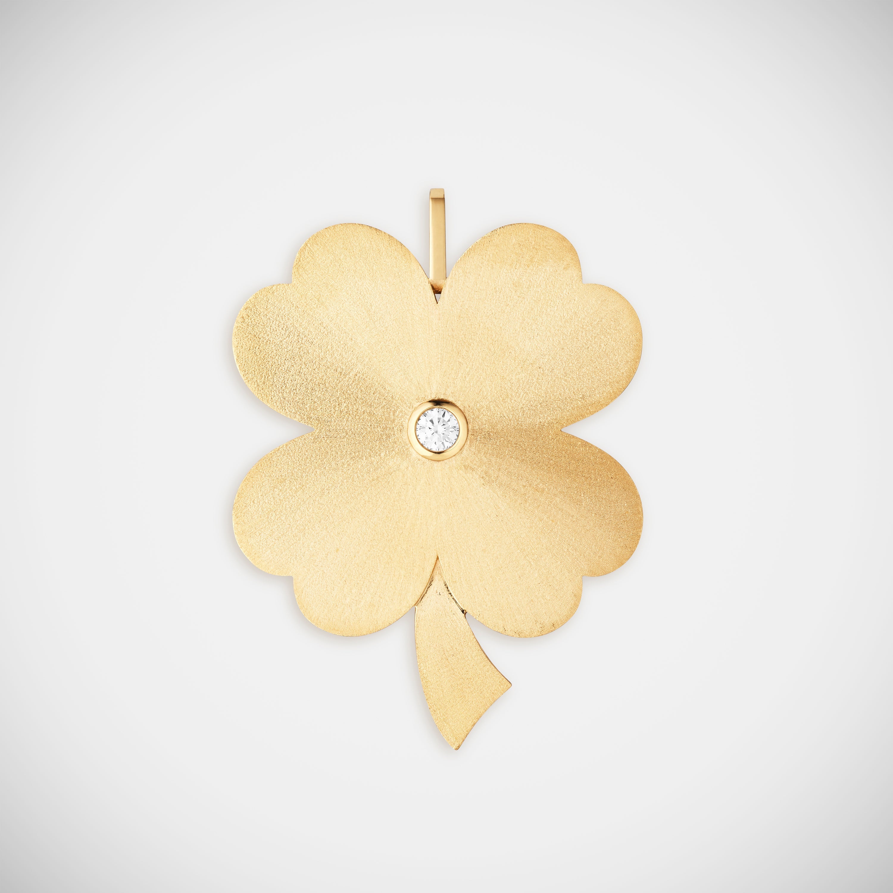 Marie Lichtenberg Staging Charm Clover Jumbo charm