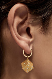 Marie Lichtenberg Staging Charm Dado charm 11mm