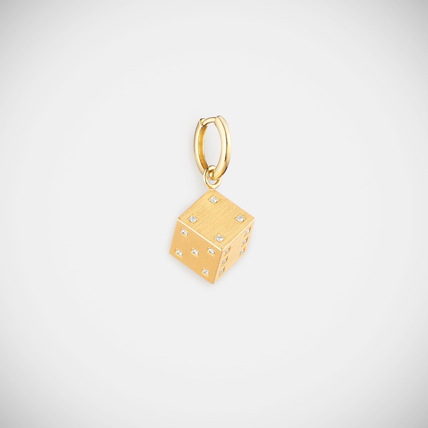 Marie Lichtenberg Staging Charm Dado charm 11mm