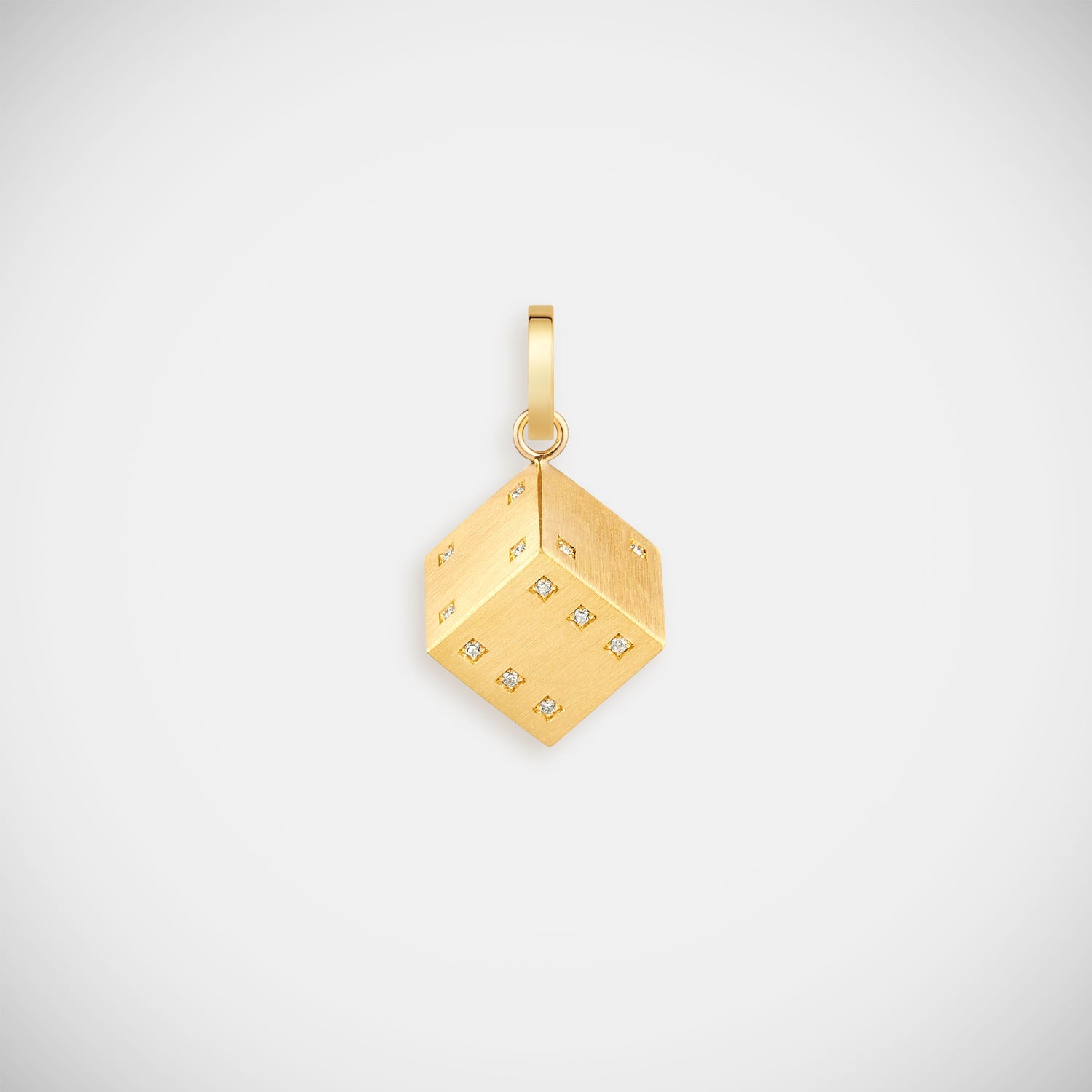 Marie Lichtenberg Staging Charm Dado charm 13mm