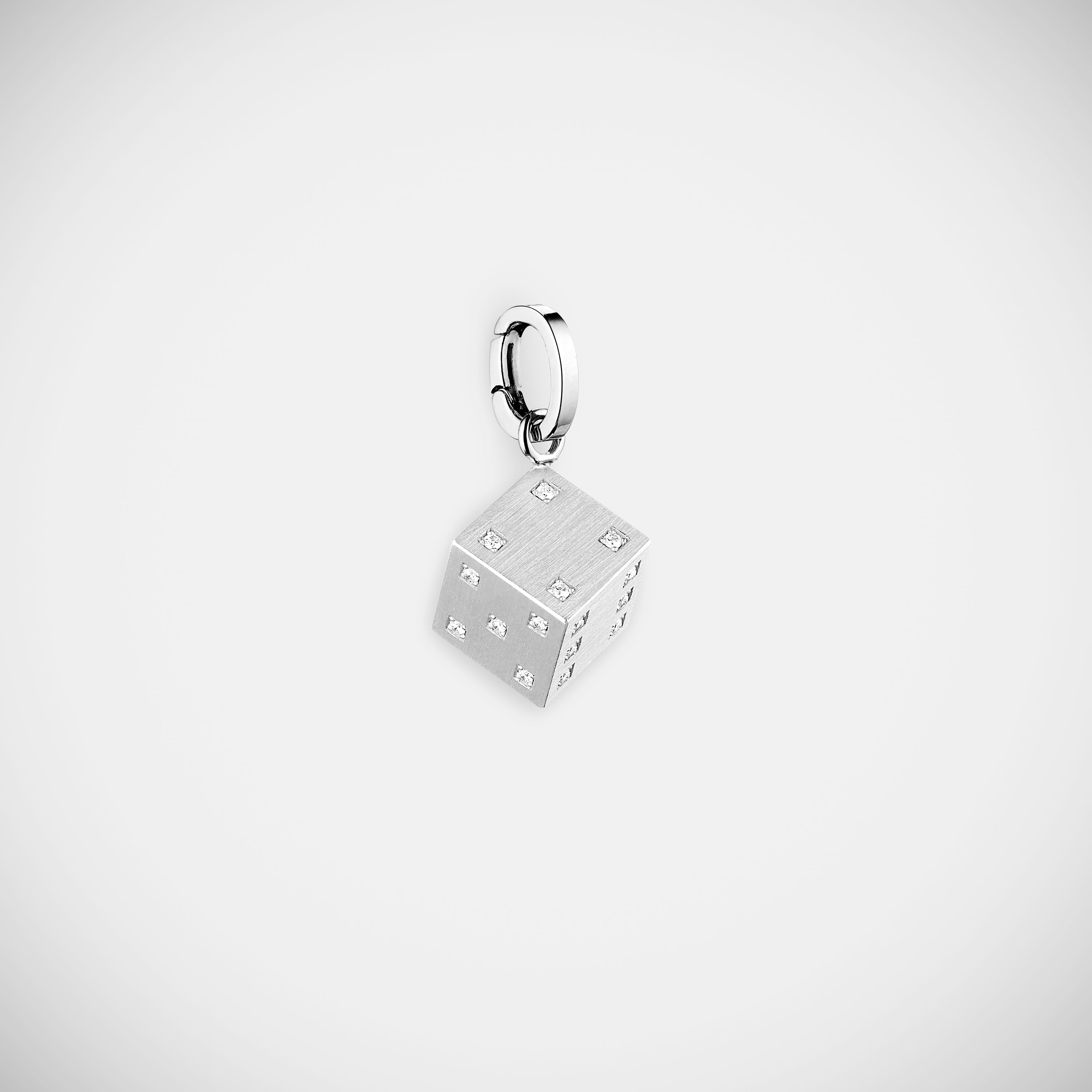 Marie Lichtenberg Staging Charm Dado White Gold charm 11mm