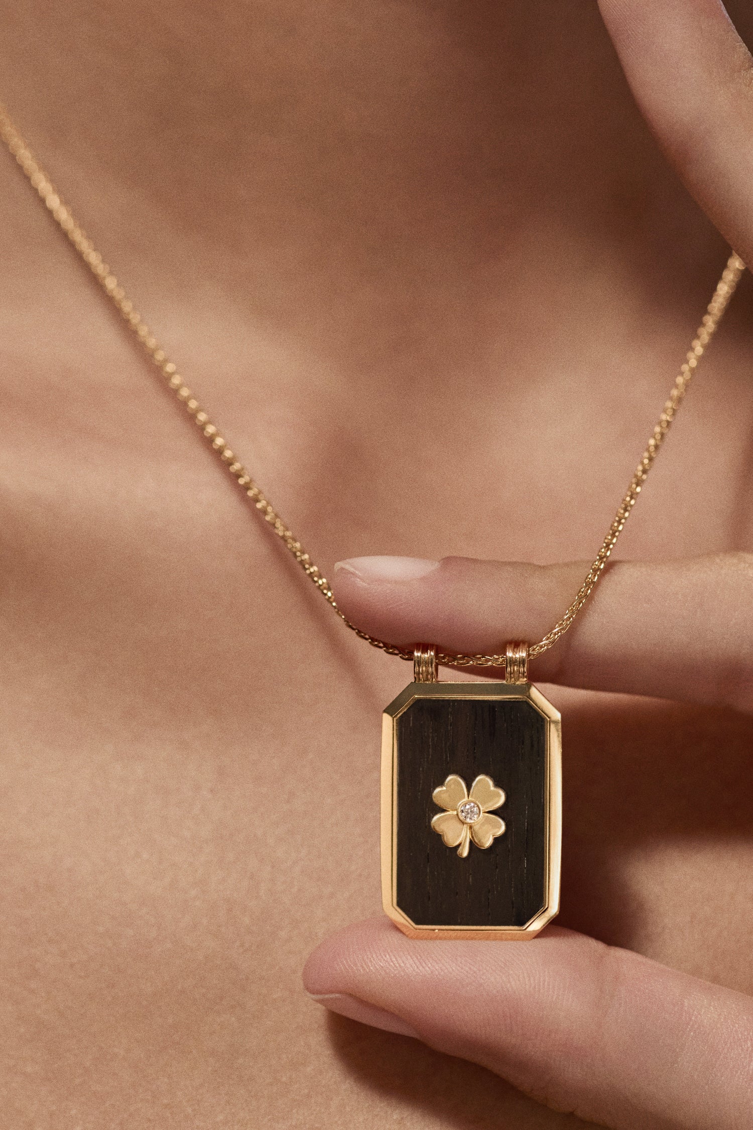 Marie Lichtenberg Staging Scapulaires Ebony Clover Scapular