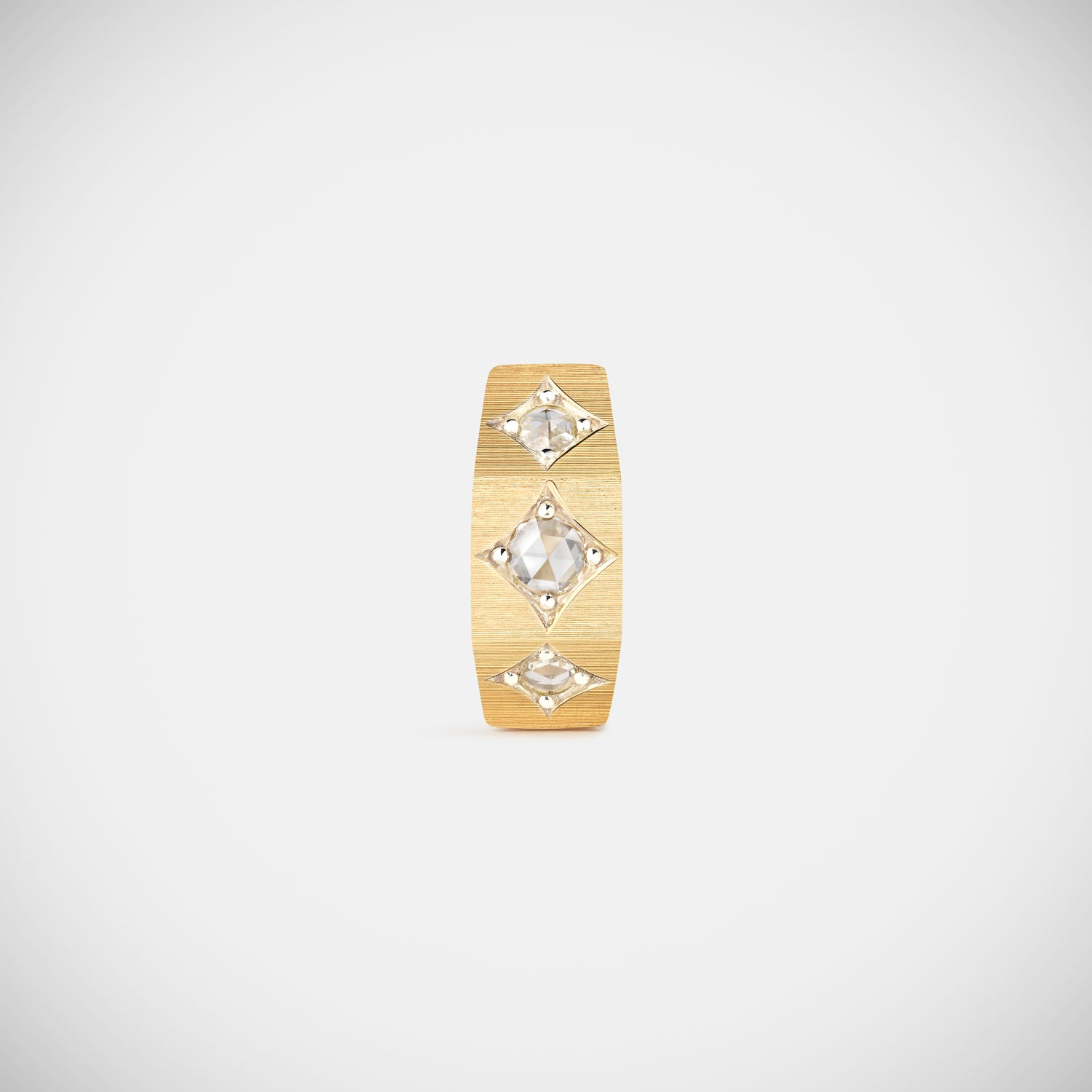 Marie Lichtenberg Staging Earring Ecrou Coco earring Diamonds large