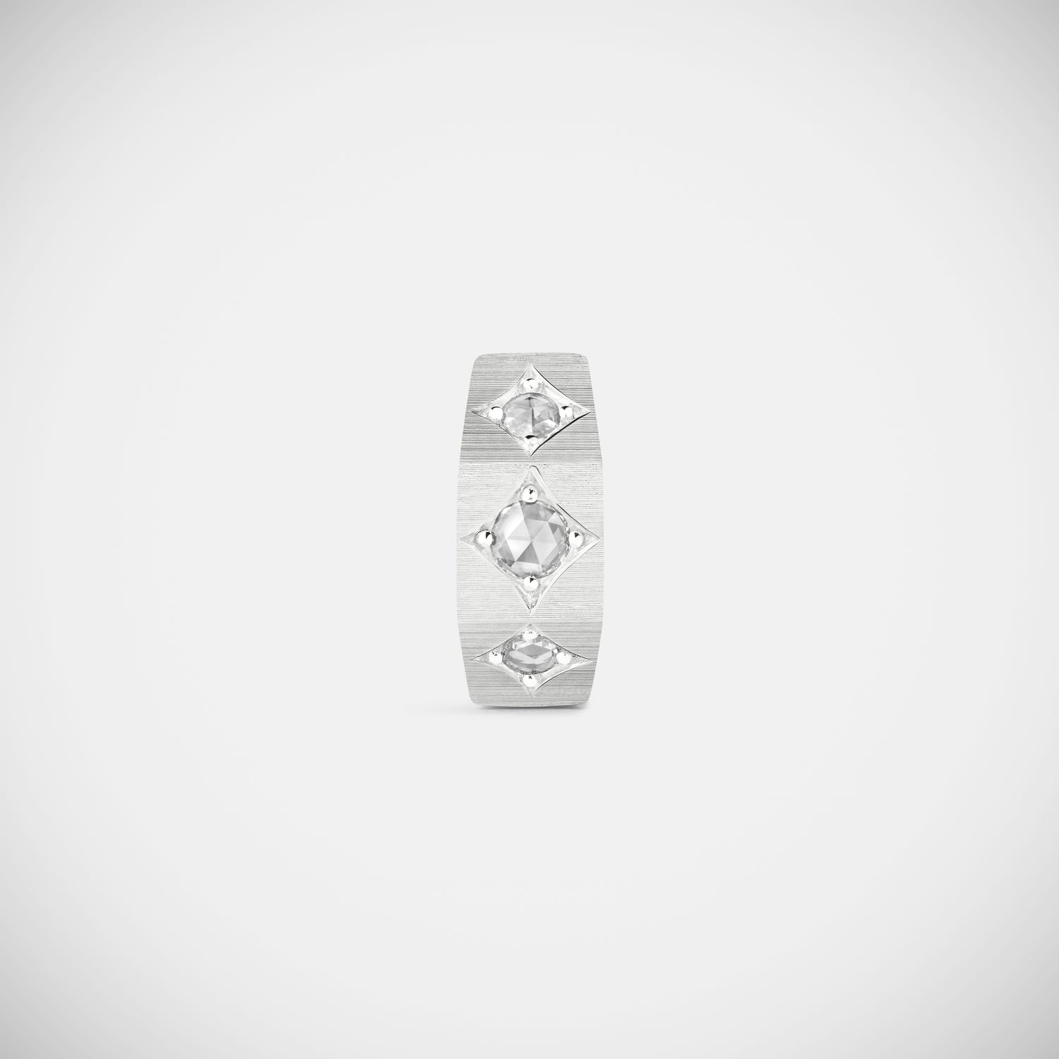 Marie Lichtenberg Staging Earring Ecrou coco earring Diamonds large White Gold