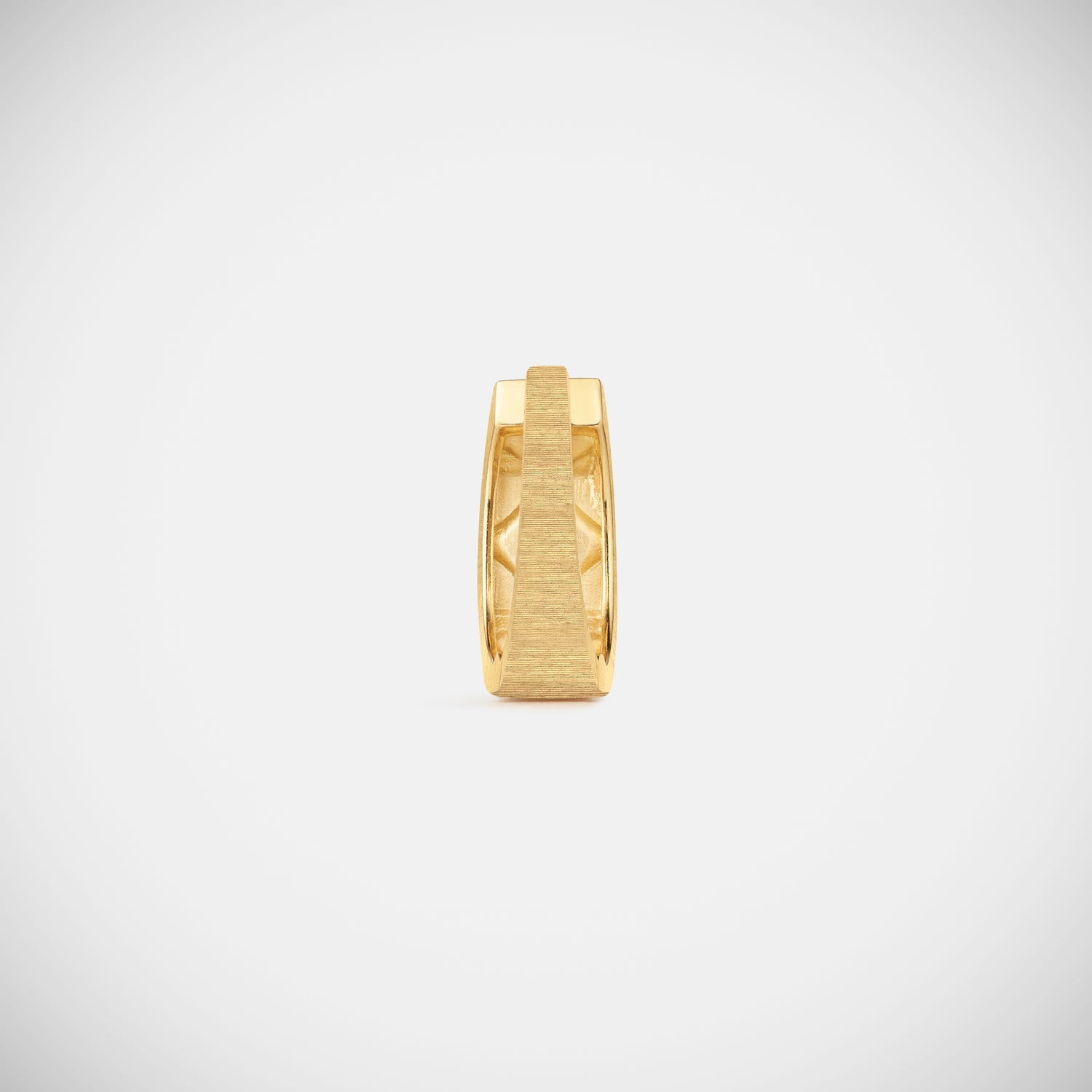 Marie Lichtenberg Staging Earring Ecrou Coco earring medium