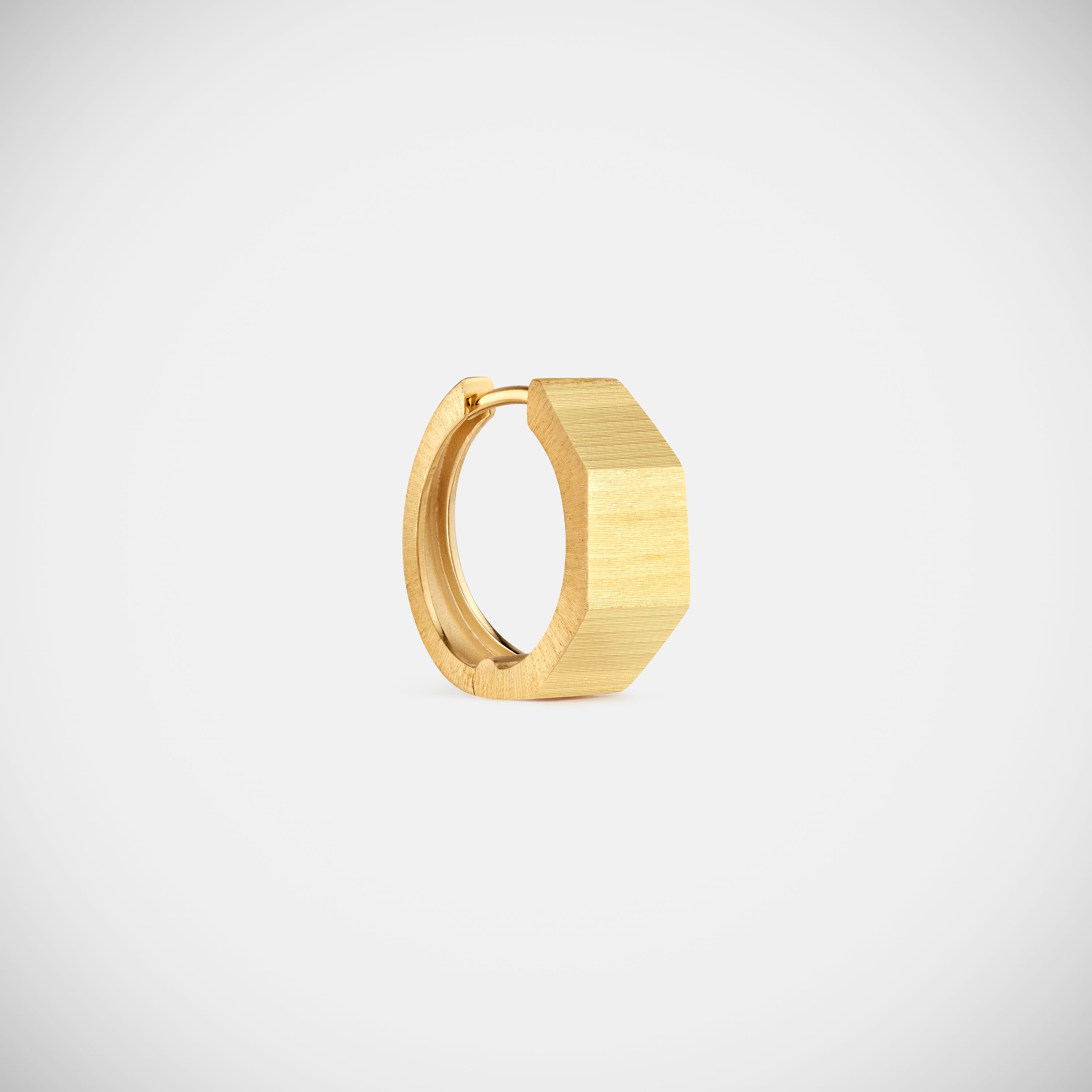 Marie Lichtenberg Staging Earring Ecrou Coco earring medium