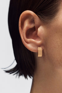 Marie Lichtenberg Staging Earring Ecrou Coco earring medium