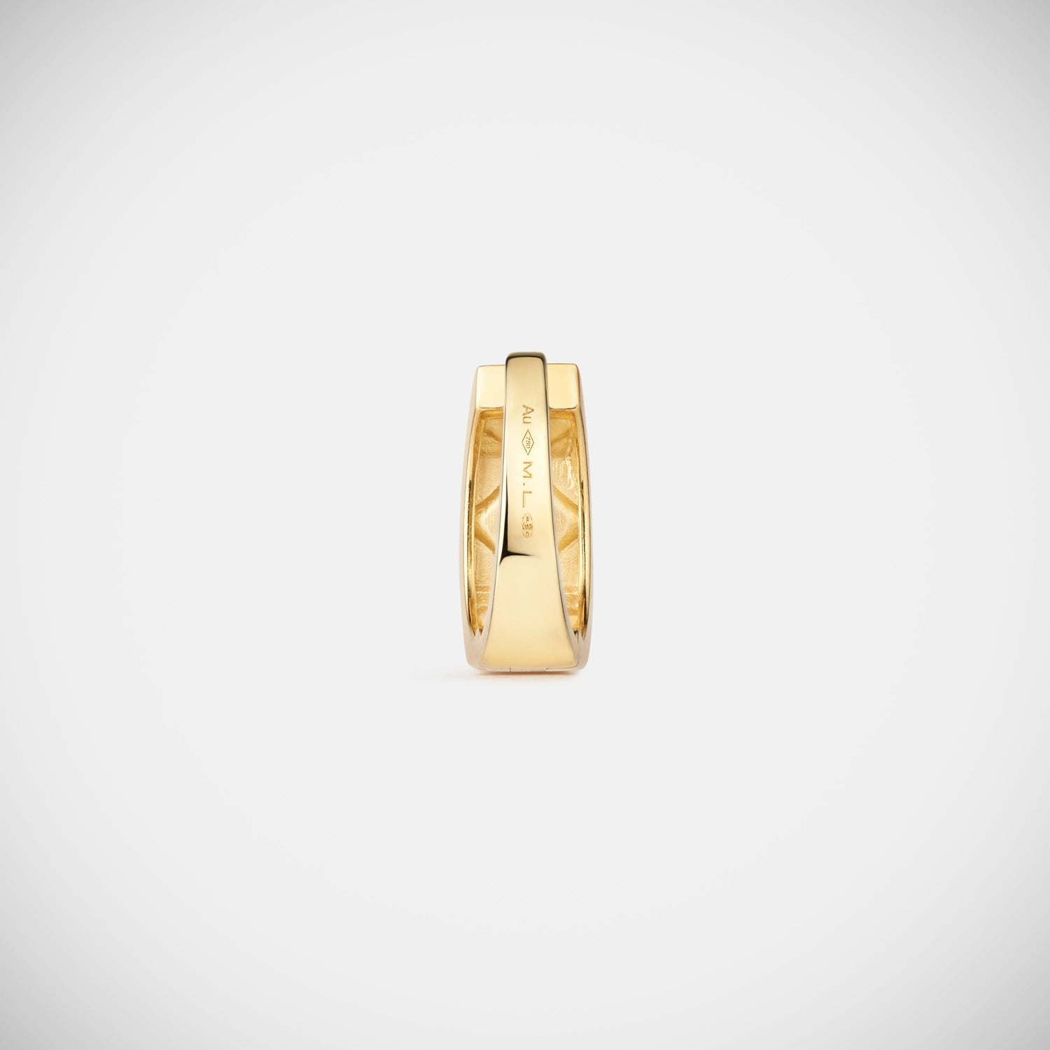 Marie Lichtenberg Staging Earring Ecrou earring medium