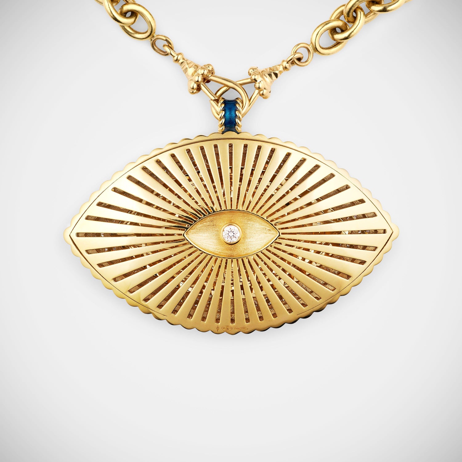 Marie Lichtenberg Staging Pendant Eye play pendant