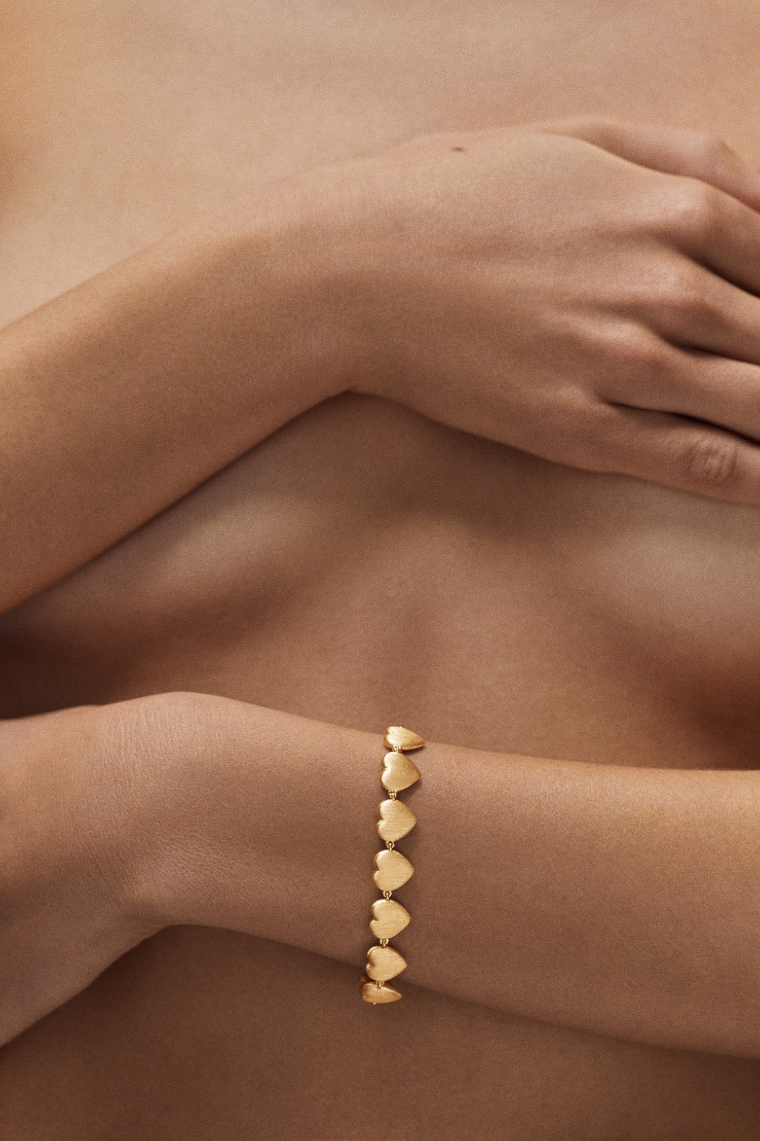 Marie Lichtenberg Staging Bracelet Heart Bracelet