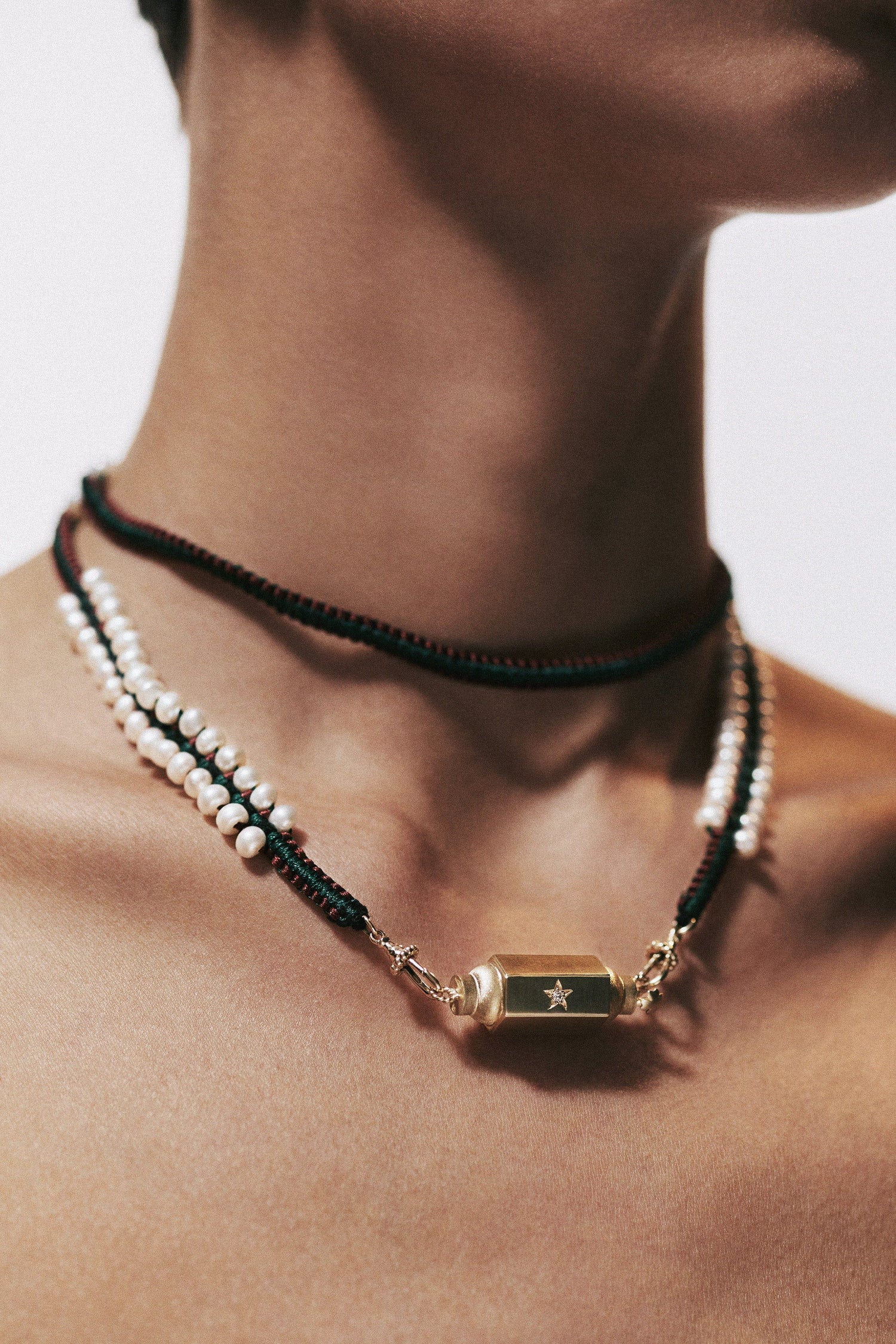 Marie Lichtenberg Staging Link Ica burgundy 73cm