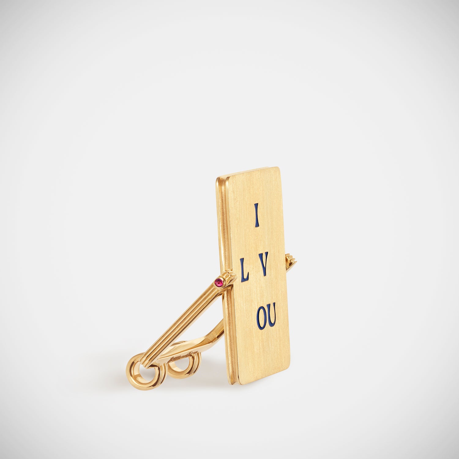 Marie Lichtenberg Staging Scapulaires Love You Spinning Scapular Medium