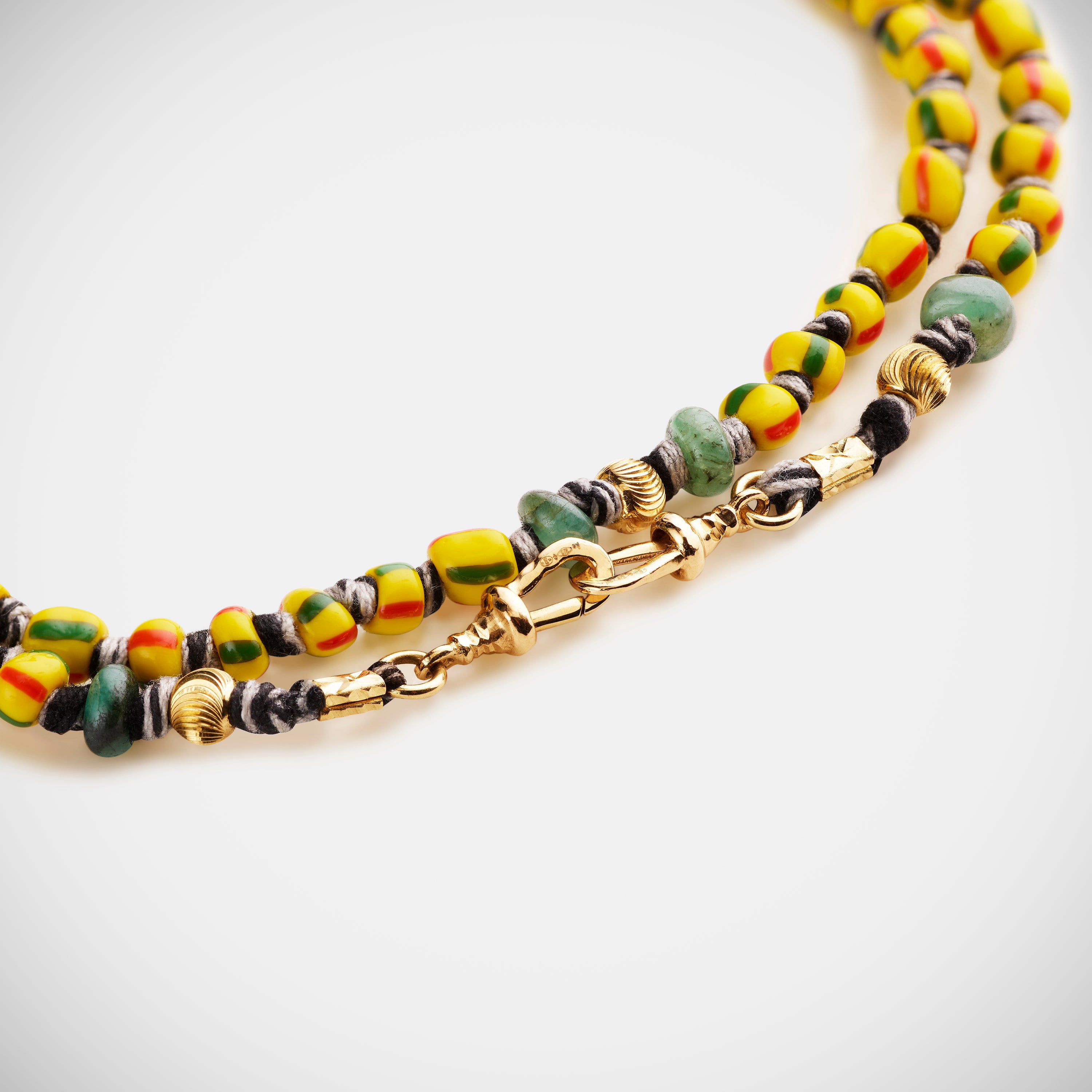 Marie Lichtenberg Staging Link Mauli beads ghana rasta 73cm