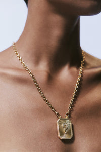 Marie Lichtenberg Staging Scapulaires Would you marry me Scapular