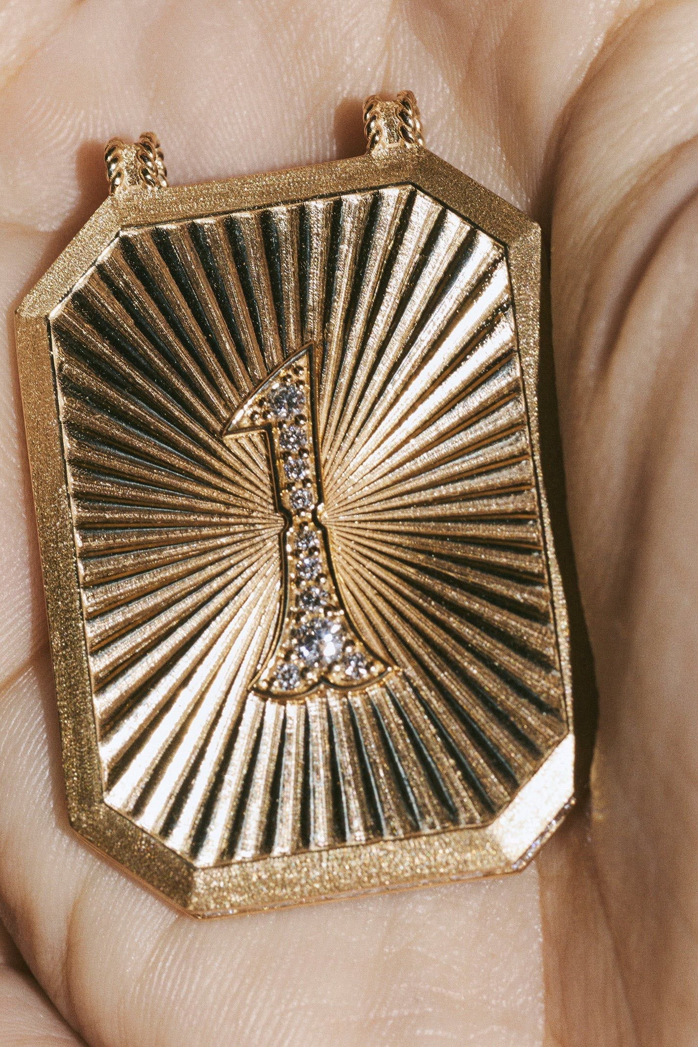 Marie Lichtenberg Staging Scapulaires You are the One Scapular